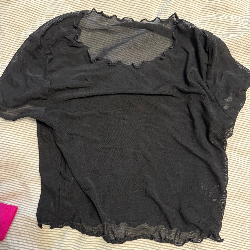 🪩Mesh Lettuce Hem Top